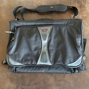 TUMI T-TECH Black Tri-Fold Carry On Garment Bag / Suitcase.